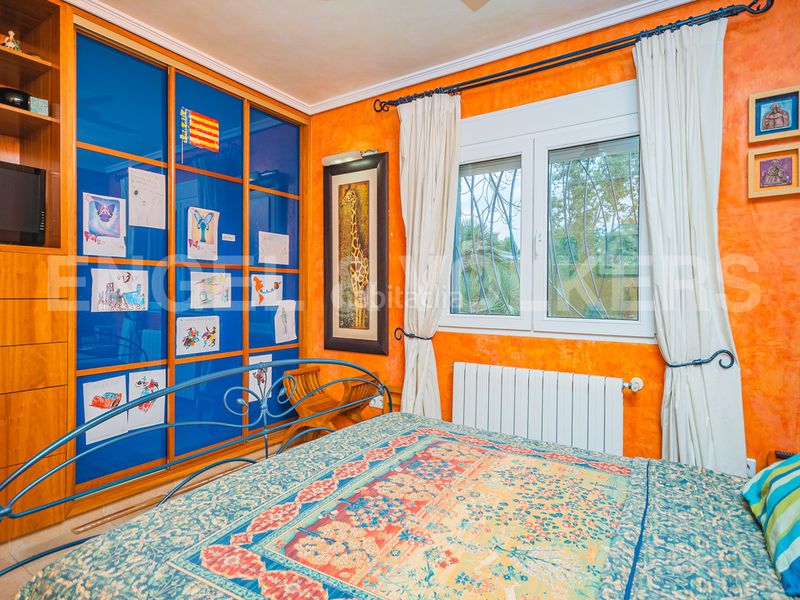 Foto be92e3d4-2038-4bac-9242-a3648e9227c4. Casa en Urbanizaciones Benidorm