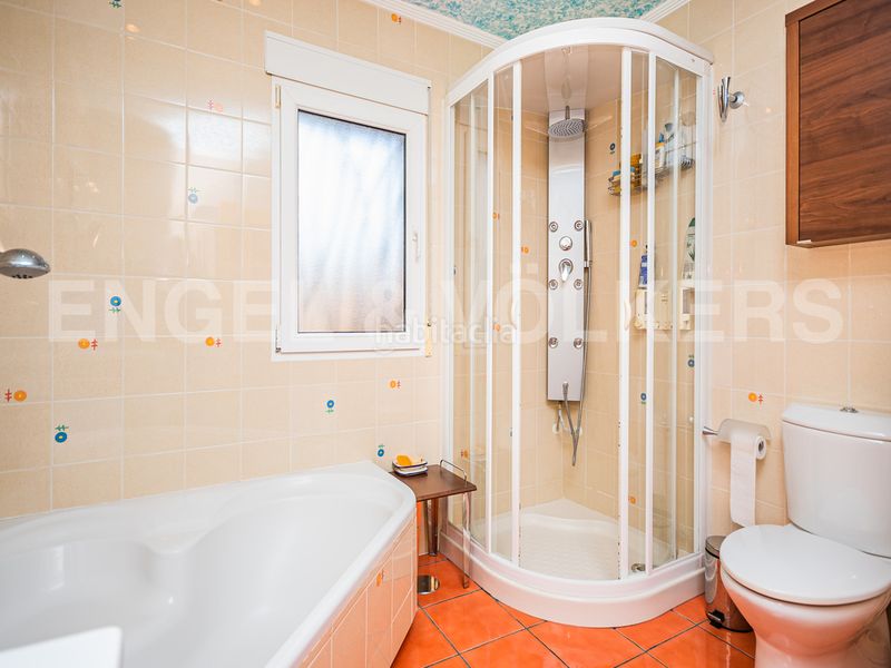 Foto f593da72-55ec-490c-a293-44398b170c11. Casa en Urbanizaciones Benidorm