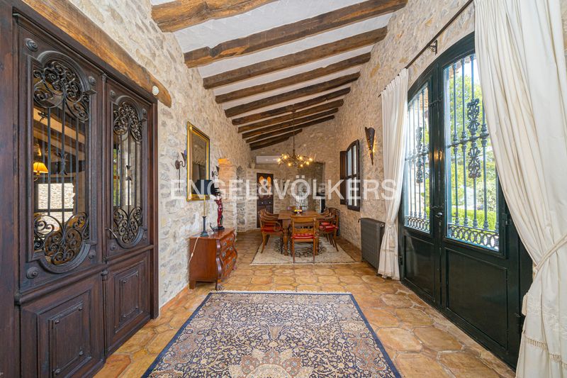 Foto 13ca5788-b302-4a11-8cbd-c34b6435019e. Casa en Relleu