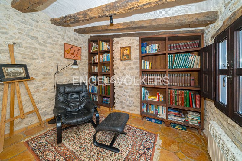 Foto 521a0a2d-8363-4036-9923-a2c04cdf1b4a. Casa en Relleu