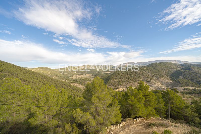 Foto 5a69fe7a-610f-48a7-b7ed-5f15e974ae8f. Casa en Relleu