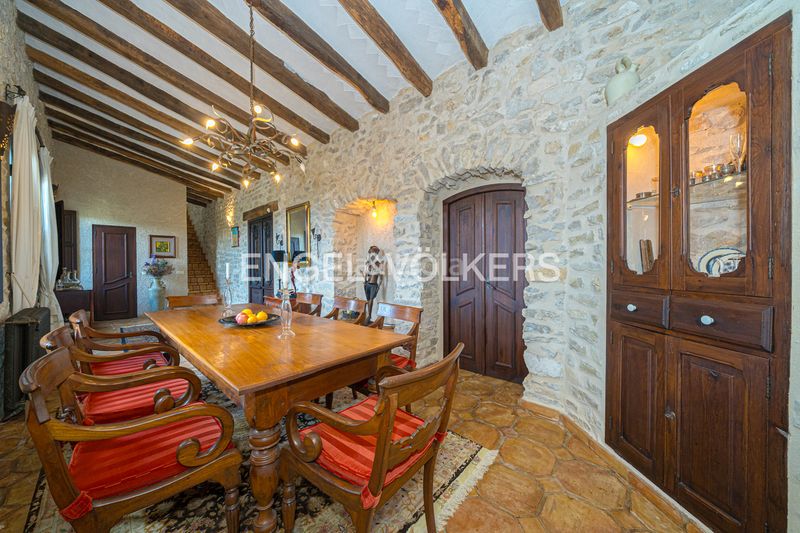 Foto 9346abb6-adc7-4dcc-a428-08ad157bbc3c. Casa en Relleu