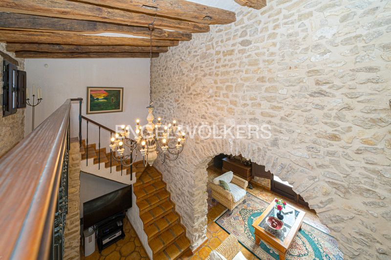 Foto abe170df-a5fe-4e82-aa38-c54b6155a2e7. Casa en Relleu