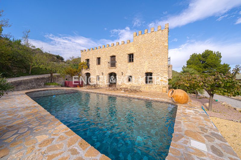 Foto b0c354e2-c255-44b3-ae66-7abd634a0010. Casa en Relleu