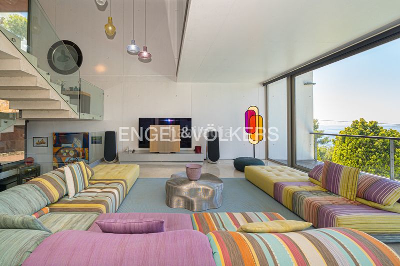 Foto 73fb8830-7412-4c6f-bce3-da87fa70e2f1. Casa en Levante Alto Benidorm