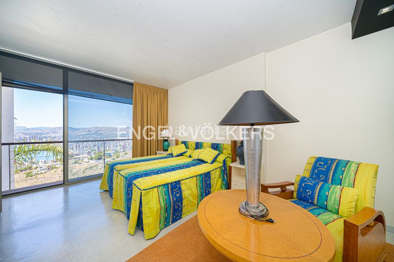 Foto dfab1f2f-f77c-4760-b4eb-a6a86723ca4c. Casa en Levante Alto Benidorm