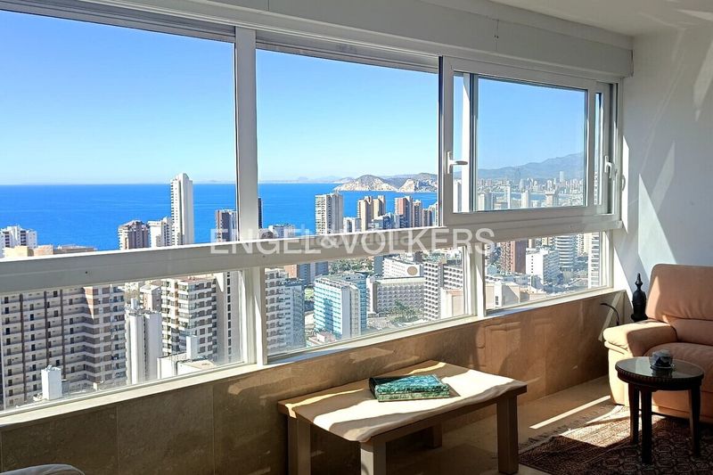 Foto e50c968b-82ca-4cdb-97fe-de54c9c3e7a3. Àtic amb piscina a Rincón Bajo Benidorm