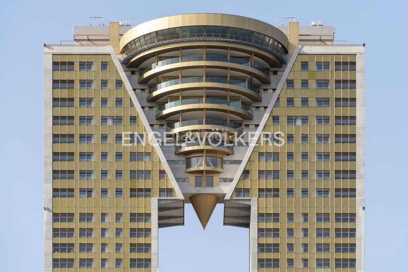 Foto 2f55bb20-15c5-44db-a61f-64847dafb6f5. Apartament amb piscina a Playa Poniente Benidorm