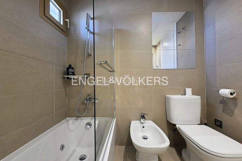 Foto 6757a589-541c-4650-ab1d-0cac6d7feb1d. Apartament amb piscina a Playa Poniente Benidorm