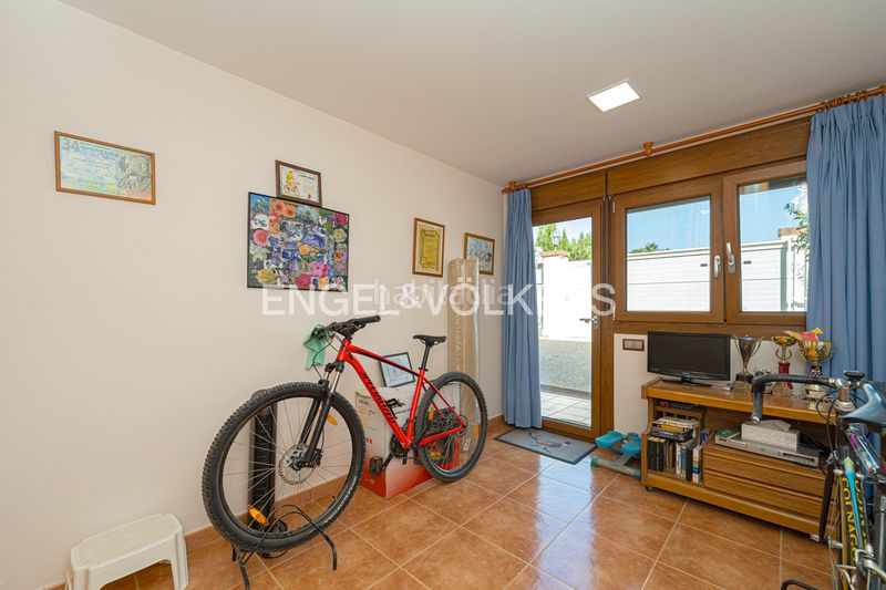 Foto 130cf2e3-9271-4e74-84c4-6ec93023e884. Casa en Sierra Helada Benidorm