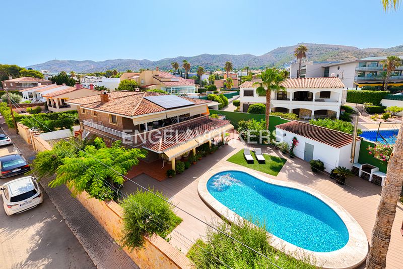 Foto 702c11fb-8337-4ae2-9a5c-29f71a602bc1. Casa en Sierra Helada Benidorm