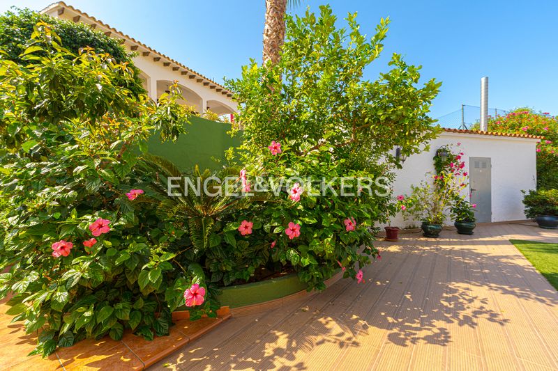 Foto d5a052ab-4a3f-4b26-8421-0e5c773e219d. Casa en Sierra Helada Benidorm