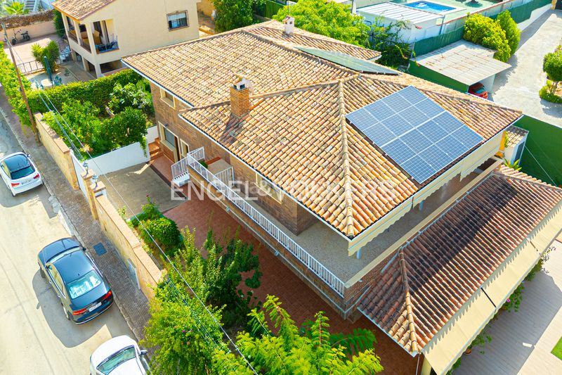 Foto f5f9f0c8-5e3d-433d-986d-af4736c75ef3. Casa en Sierra Helada Benidorm