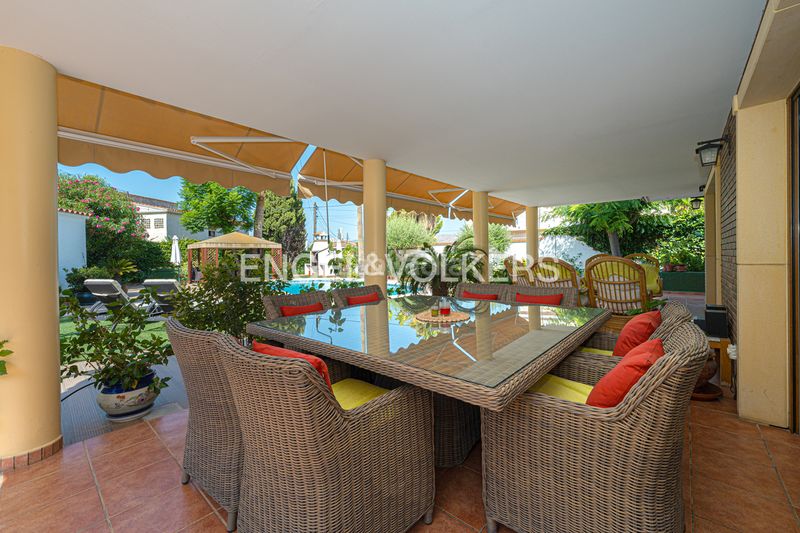 Foto f954e3d5-1a2e-43f2-80de-0fb7069234fb. Casa en Sierra Helada Benidorm