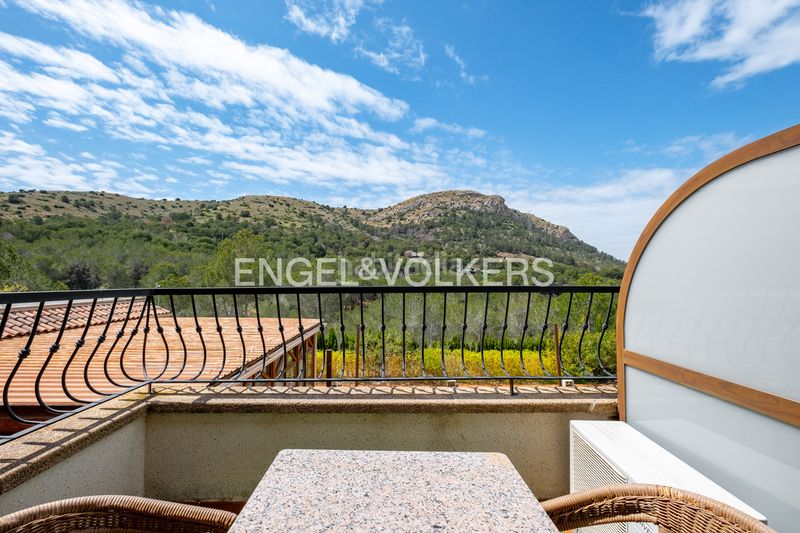 Foto d0cd7758-a7e1-4594-83b8-ddfffd97004a. Casa amb piscina a Finestrat pueblo Finestrat