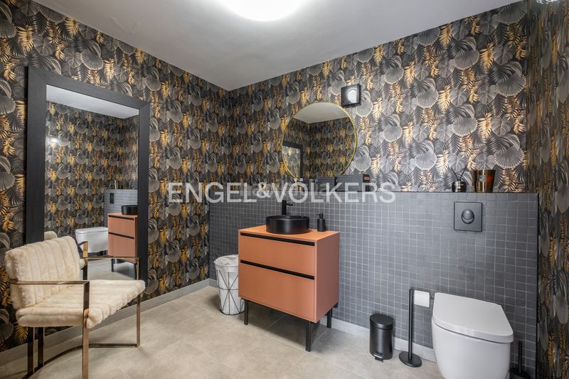 Foto db0b1d8d-bcb1-4244-a8cb-eafc56ac258a. Casa amb piscina a Finestrat pueblo Finestrat