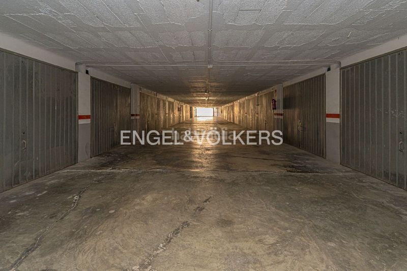 Foto 4cefeb5c-eced-48c3-91b5-2608d0280b8d. Apartament amb piscina a Playa Poniente Benidorm