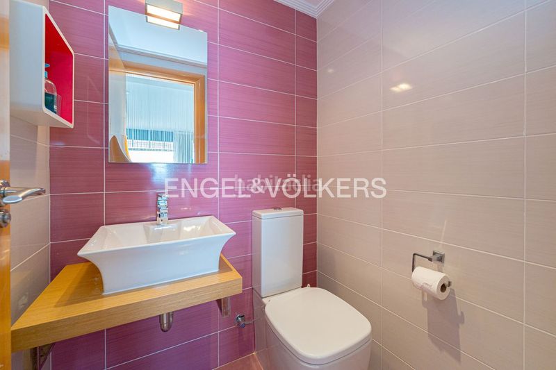 Foto 8fc51c7e-edd2-4374-816d-da333934acfc. Apartament amb piscina a Playa Poniente Benidorm