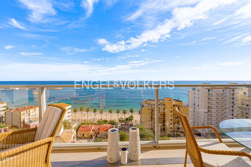 Foto a4cd8334-bc93-4dc7-b22f-3876e7fdd8df. Dúplex amb piscina a Platja de Vila Joiosa Vila Joiosa (la)