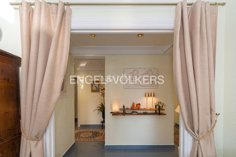 Foto 8a2134c3-447e-4643-8b21-3d1f7388f6cd. Apartament a Casco Antiguo - Puerto Benidorm