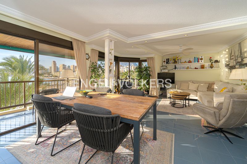 Foto be330a02-cbb1-4819-acc1-e5f47e009d28. Apartamento en Casco Antiguo - Puerto Benidorm