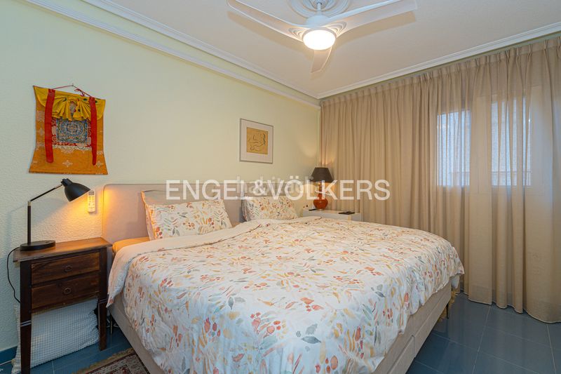 Foto e466742f-e74c-4d1a-8e48-d79443786295. Apartamento en Casco Antiguo - Puerto Benidorm