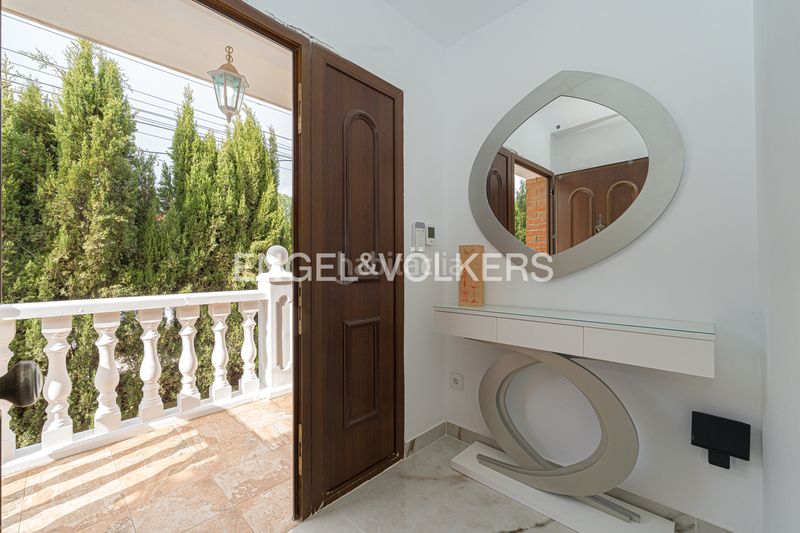 Foto 0a63418d-54c3-4b08-880e-3bfaf83cd9e4. Casa amb piscina a Coloma Nucia (la)