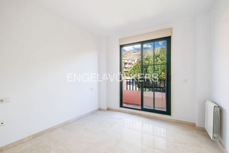 Foto 40af8d7f-384a-4c0f-bca9-3af43fb30650. Apartament amb piscina a Golf Bahía Finestrat