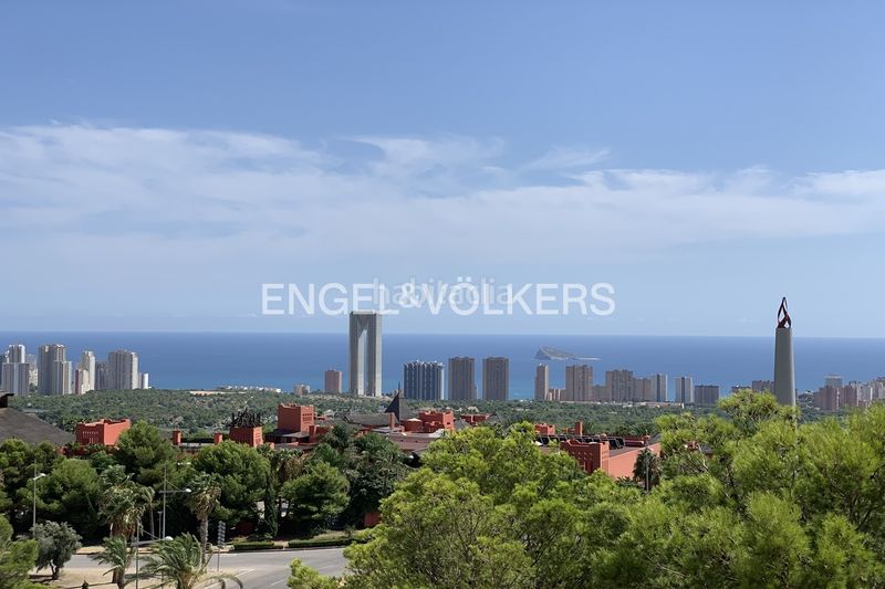 Foto a155b879-fc43-49f0-82b3-594bd9d5fc1e. Apartament amb piscina a Golf Bahía Finestrat