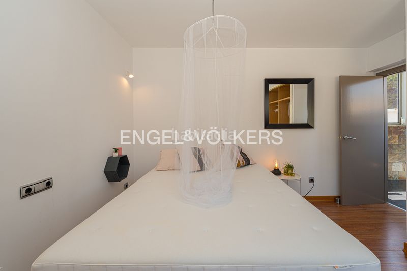 Foto 0d806045-ef29-43ec-ab41-8c691c9d6331. Casa amb piscina a Coloma Nucia (la)