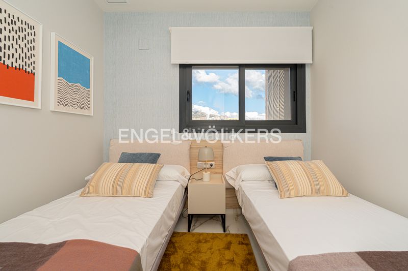 Foto 14082598-8141-48c5-9da1-518252d051c2. Apartament amb piscina a Levante Alto Benidorm