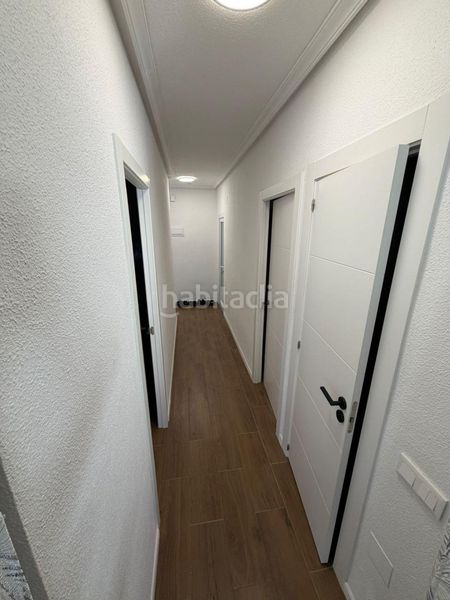 Foto cafe3bc4-c767-45a6-b4c5-f7526be94df1. Apartament amb piscina a Punta Prima Torrevieja