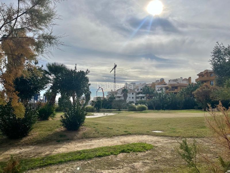 Foto b1de0588-b3c3-4561-8abe-ec162982fdac. Casa amb calefacció aparcament piscina a Punta Prima Torrevieja