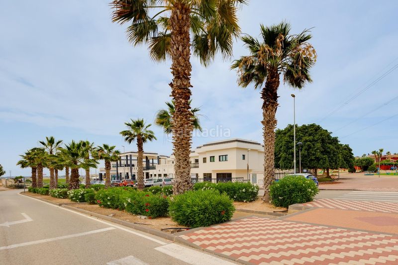 Foto 33fdc640-05bd-4250-9967-3fe767188788. Xalet amb aparcament piscina a Algorfa