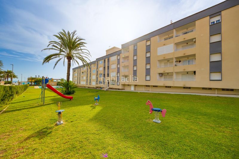 Foto 041c8508-4235-478a-86ed-8aa2f931f029. Apartament amb aparcament piscina a Punta Prima Torrevieja