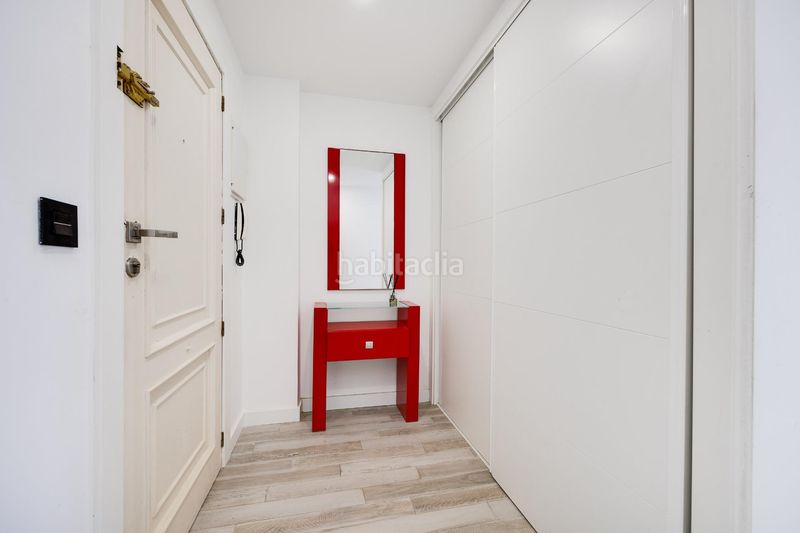 Foto 16ab90e9-64cd-46cb-9e62-4ca6ffd41b8a. Apartament amb aparcament piscina a Punta Prima Torrevieja