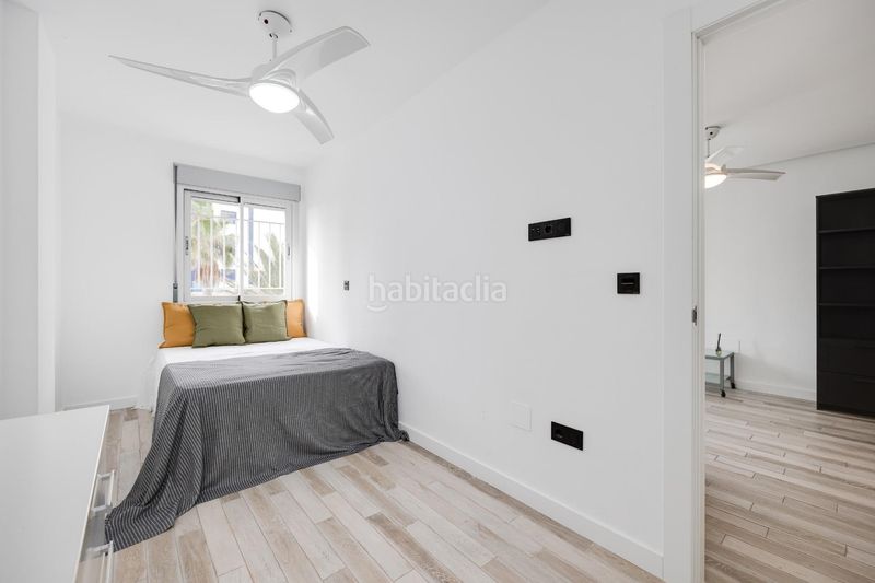 Foto 45cb6ffc-7fc9-4224-8a74-285a016df207. Apartament amb aparcament piscina a Punta Prima Torrevieja