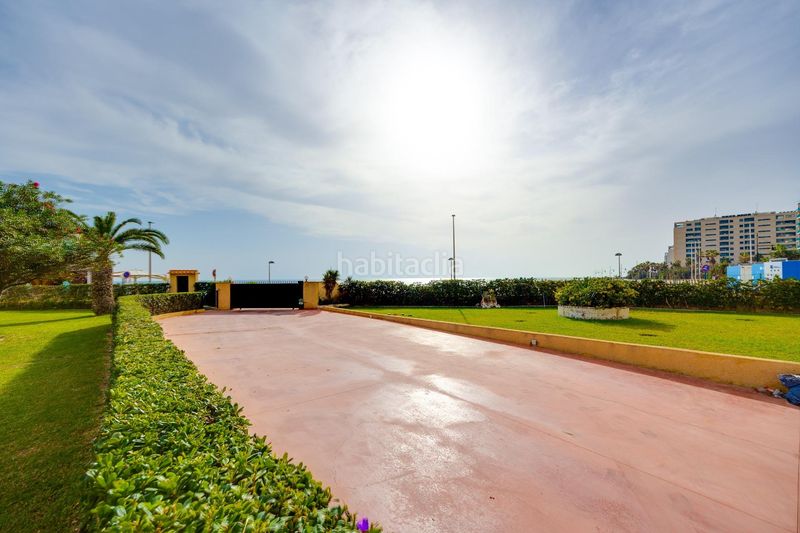 Foto 6ff65003-8d81-408a-8ce1-49a0f7a7cd8d. Apartament amb aparcament piscina a Punta Prima Torrevieja