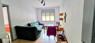 Etagenwohnung  Carrer de formentera. Piso en exclusiva en la prosperitat