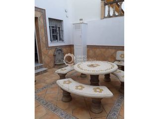 Maison à Parque Atlántico - Ronda este. Venta de una casa en jerez de la frontera