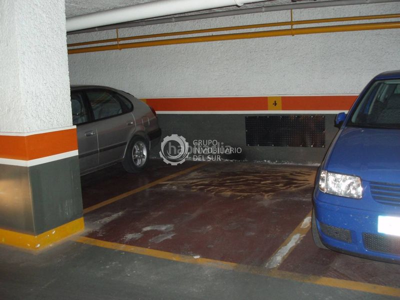 Foto b8f30da3-0056-4697-b005-a6fcb7e4efa2. Aparcament cotxe a Paseo Marítimo - San José - La Laguna Cádiz