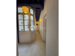 Pis a Centro Histórico. Estupendo piso al lado de la plaza de españa
