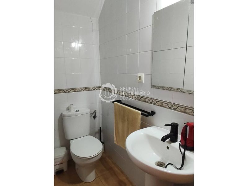 Foto e5350fb9-8e1c-4033-84ed-2b360860a4b8. Dúplex amb aparcament a Benalup