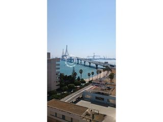 Penthouse  Avenida cortes de cádiz. Ático con vistas al mar