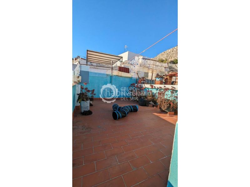 Foto b9421fac-602b-4467-b09b-b3aed0a62559. Casa a Arcos de la Frontera