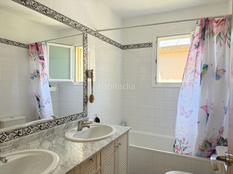 Foto 458fbcee-4ed9-4a84-afde-32a74e12782b. Location maison jumelée avec chauffage dans La Pineda Castelldefels