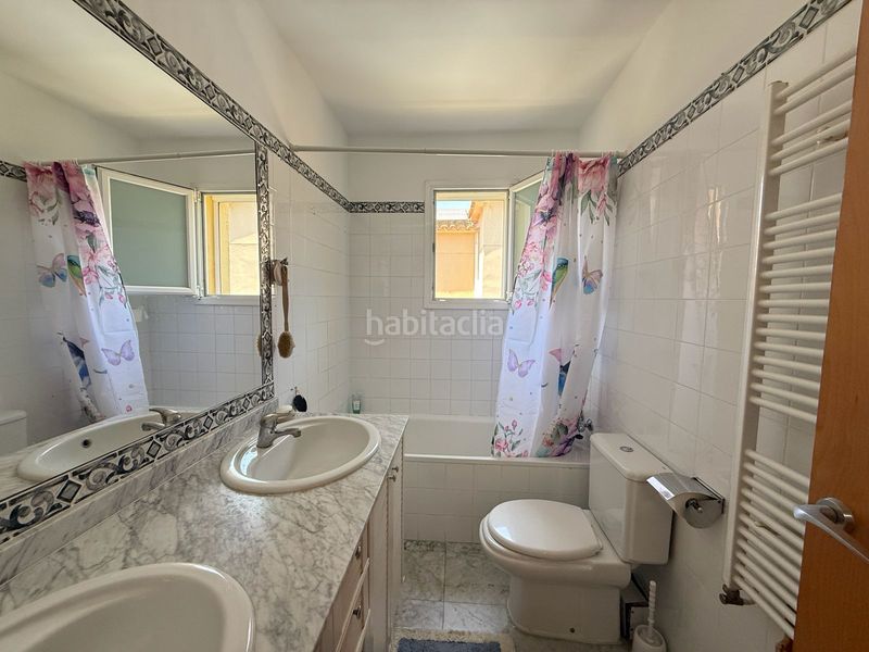 Foto f0a0ad09-bfd7-4e0c-8f5c-2ee10a006052. Location maison jumelée avec chauffage dans La Pineda Castelldefels