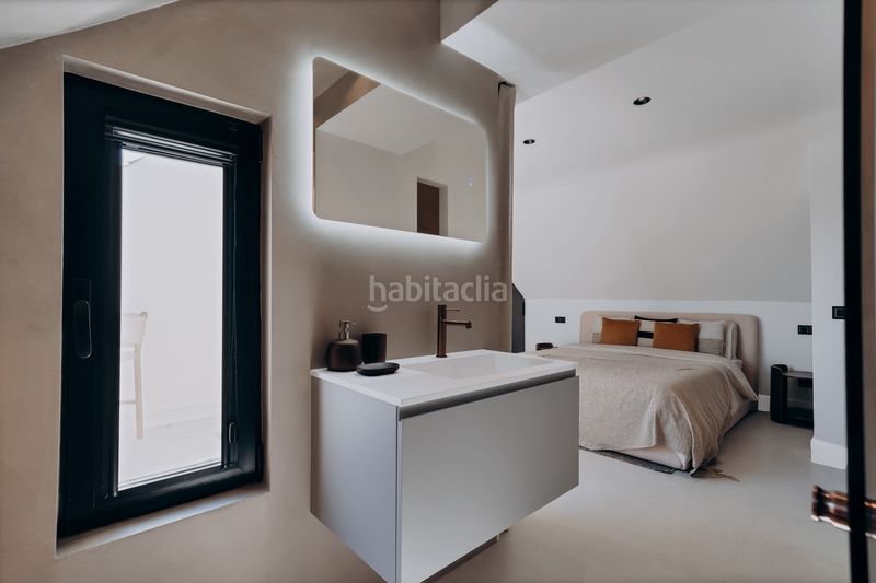 Foto 0eb13a75-5b62-4537-8bdd-f27f8d12457e. Casa aparellada amb calefacció aparcament piscina a Marbella