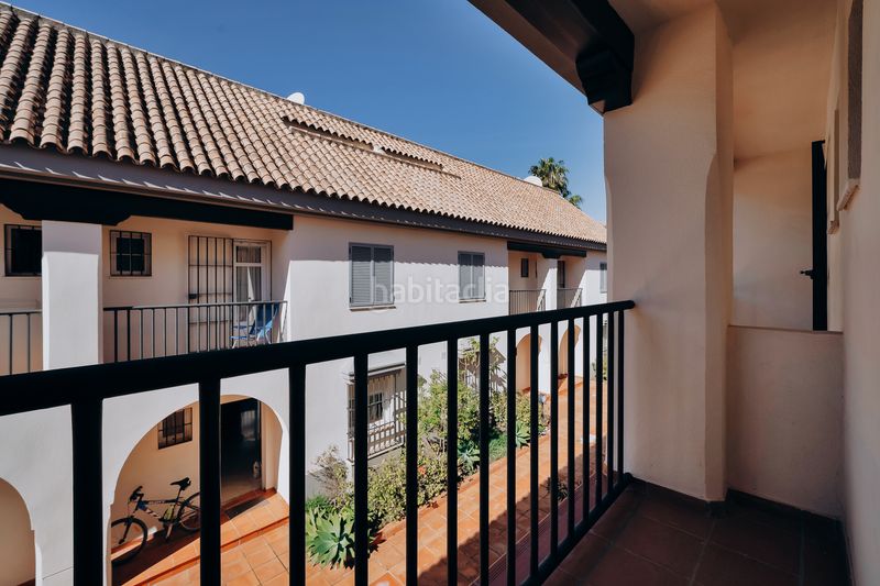 Foto 573060e2-c609-453f-ace6-9af50ca9f82f. Casa aparellada amb calefacció aparcament piscina a Marbella