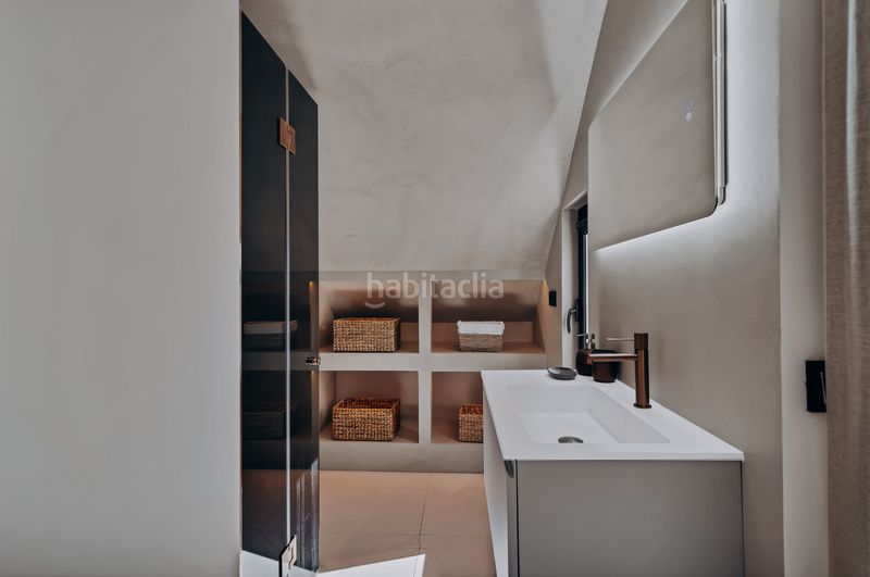 Foto cf339081-327e-4a37-8c60-31331e3314a0. Casa aparellada amb calefacció aparcament piscina a Marbella